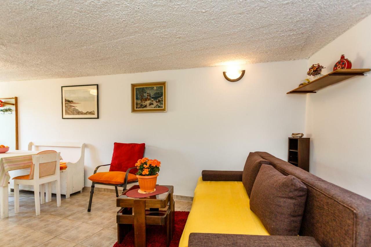 Apartman Sonja ริซิกา ภายนอก รูปภาพ
